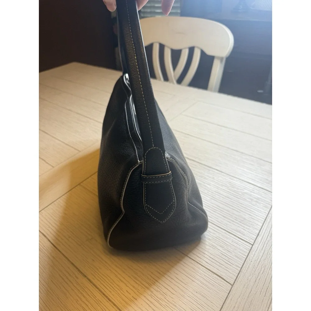 Cole Haan Black Pebble Leather Shoulder Bag‎ W/ Contrast Stitching, Zip Close.